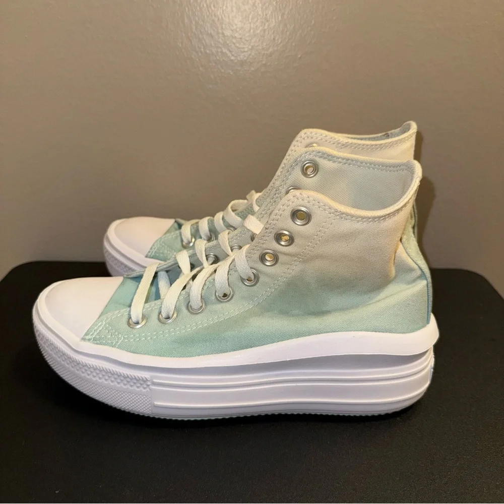 Converse nwot size